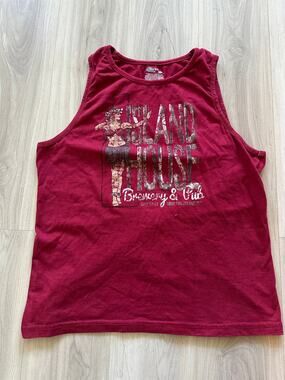 Islander Island House Brewery & Pub Graphic Tank Top Large Maroon Hula Girl
